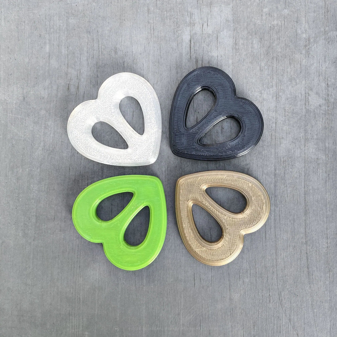 Colour chart for black, bronze, yellow green, clear white floating fish food feeding ring  byMazy.
