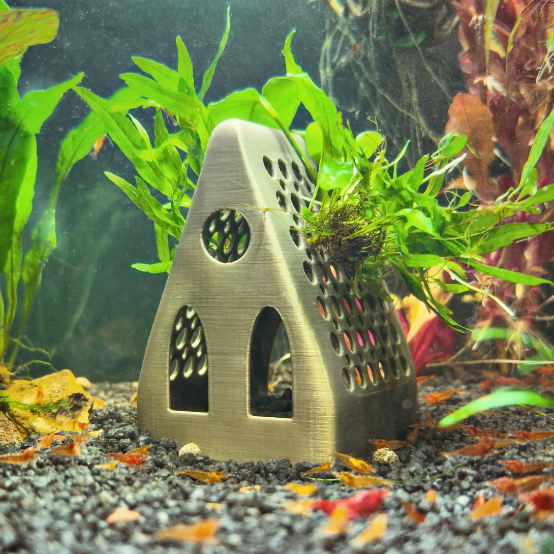 Small Fish Hut Hideout - Aquarium House Christmas Decor